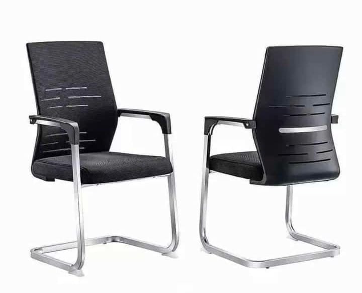 Black Cantilever Visitor Chair — view 1